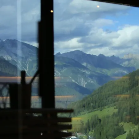 Hotel Arpuria L Hidden Luxury Mountain - Adults Friendly 4*