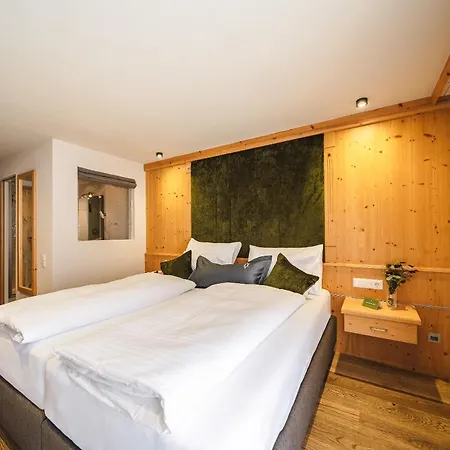 Hotel Arpuria L Hidden Luxury Mountain - Adults Friendly
